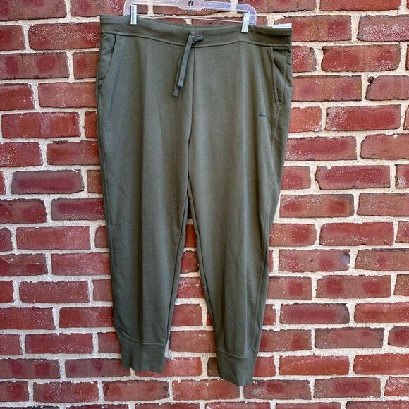 Nike One Therma-FIT Joggers plus size sweatpants olive green XXL NWT - Picture 1 of 11